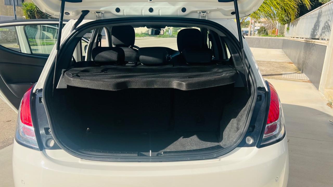 Lancia Ypsilon 1.2 69 CV 5 porte S&S