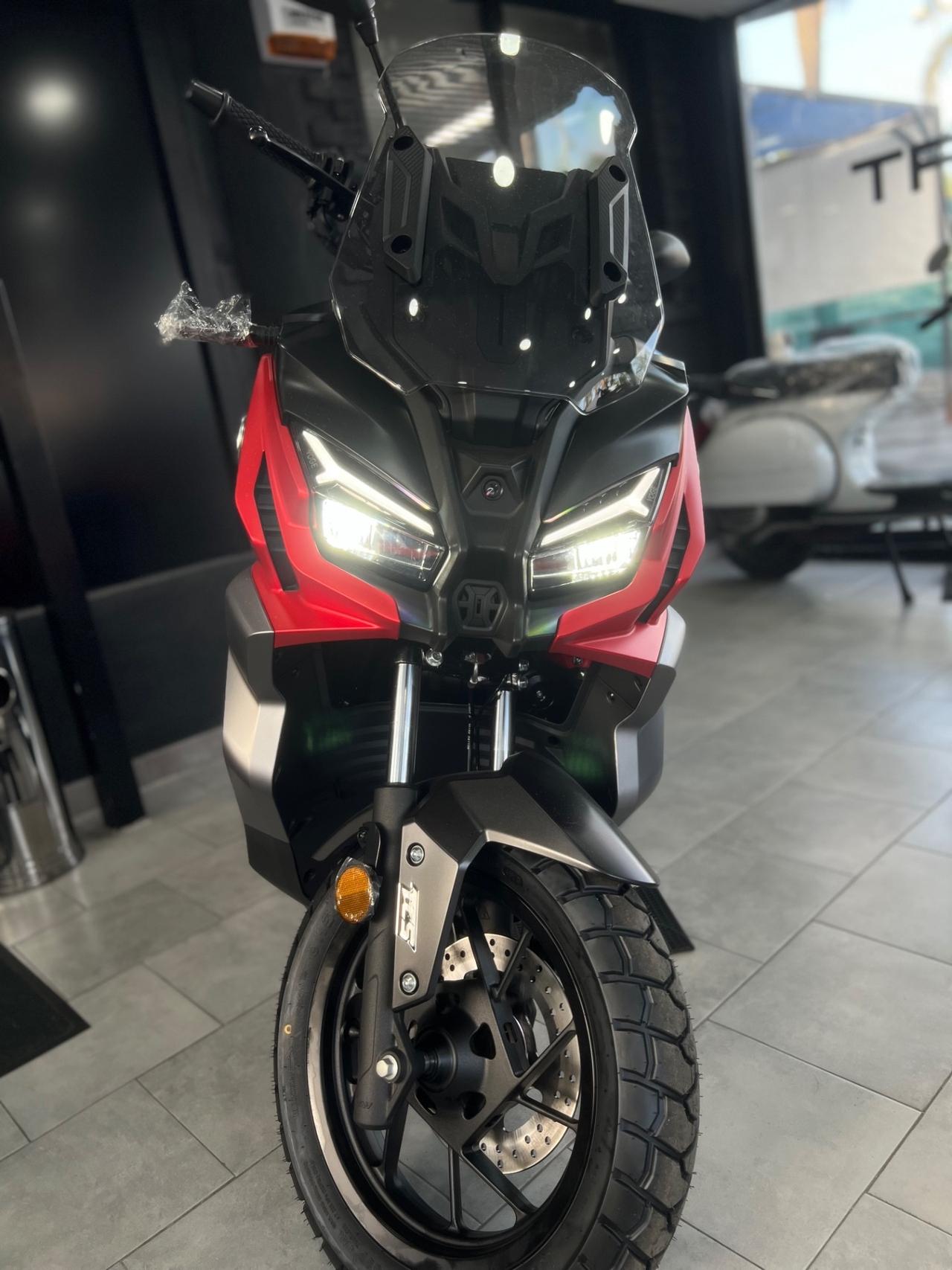 Voge Sfida SR1 125 ADV NUOVO PRONTA CONSEGNA