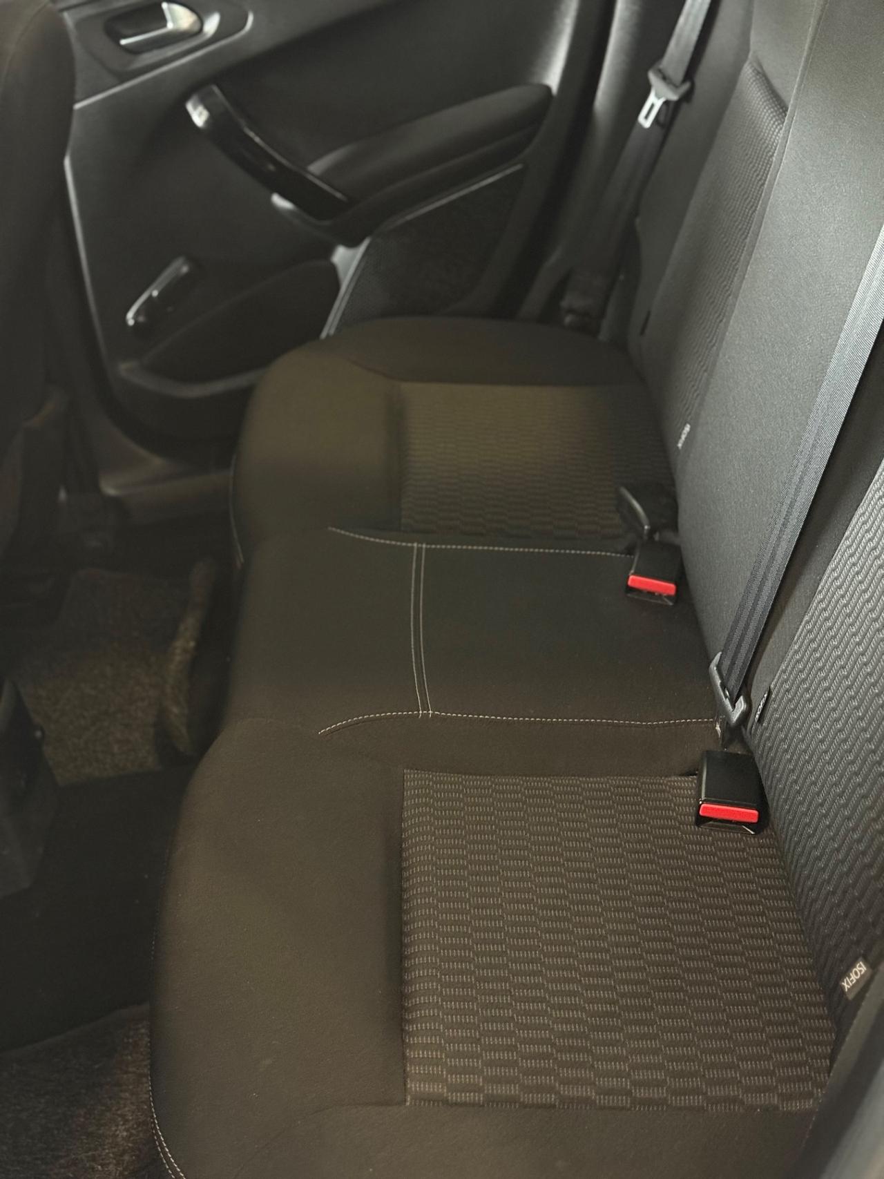 Peugeot 208 PureTech 82 5 porte Allure