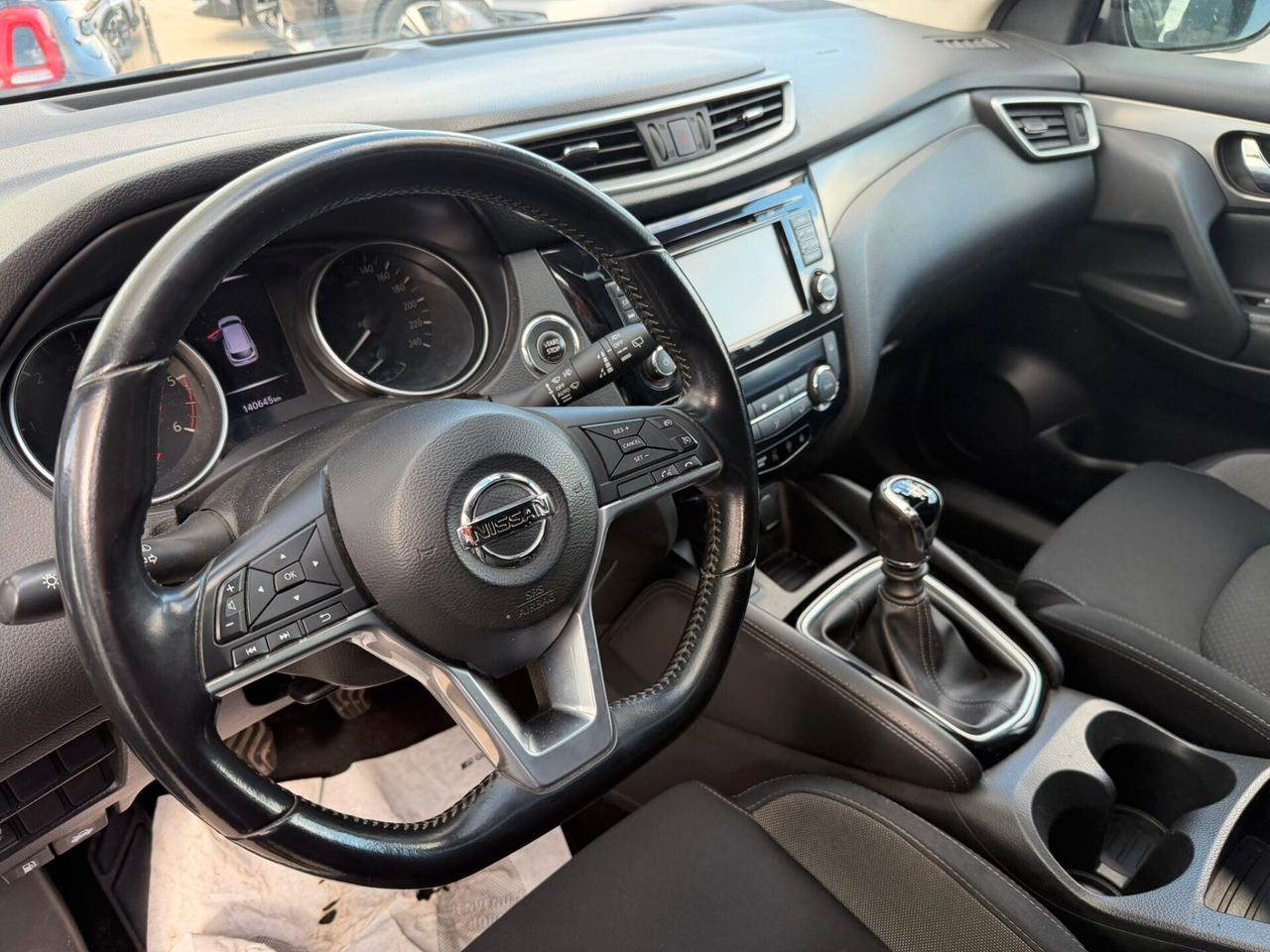 Nissan Qashqai 1.5 dCi N-Connecta