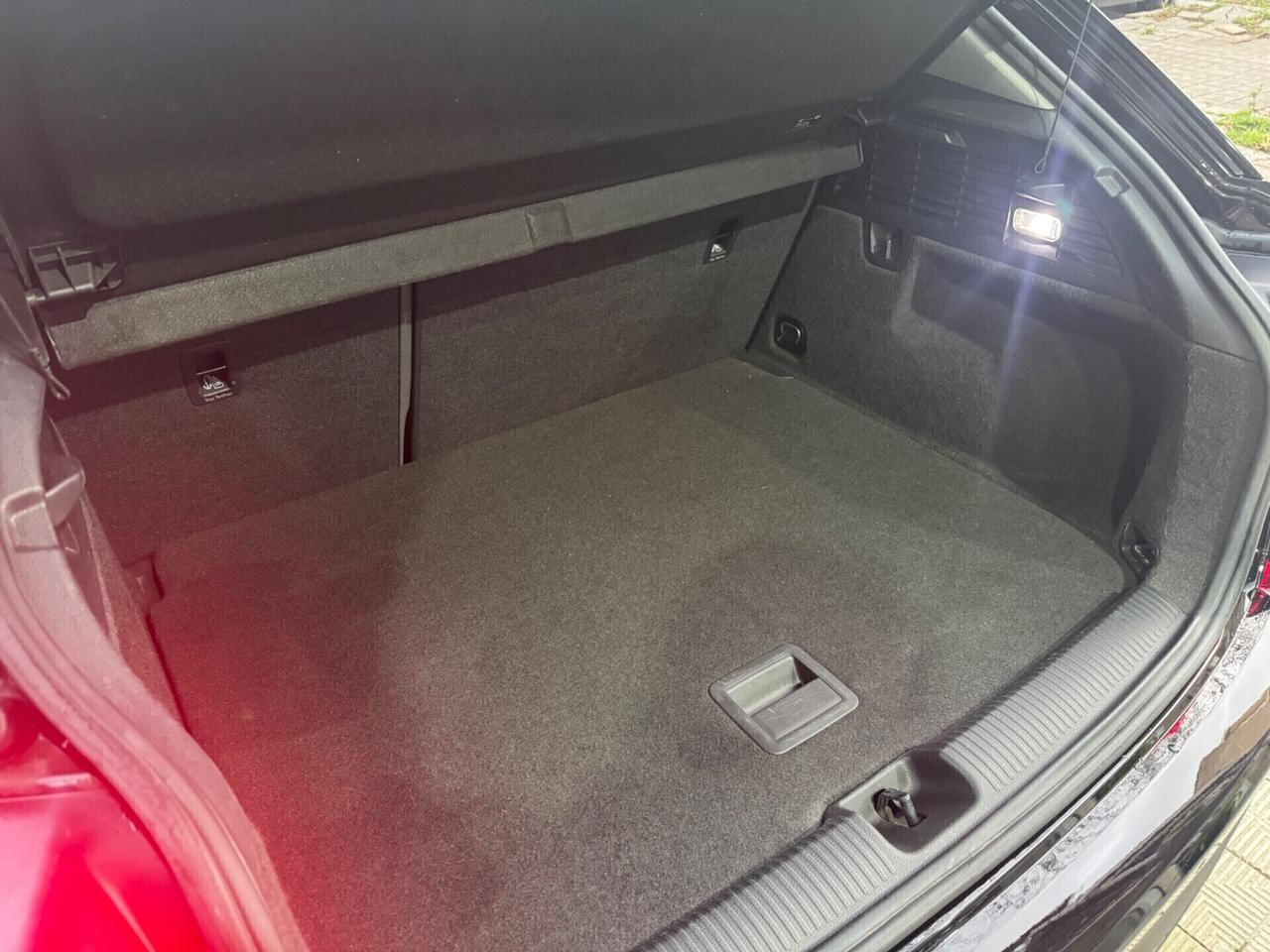 Audi Q2 1.6 TDI S tronic Sport Aziendale