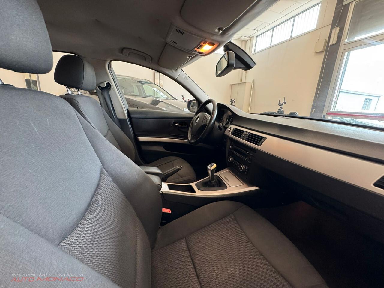Bmw 320d Futura 177cv - 2010