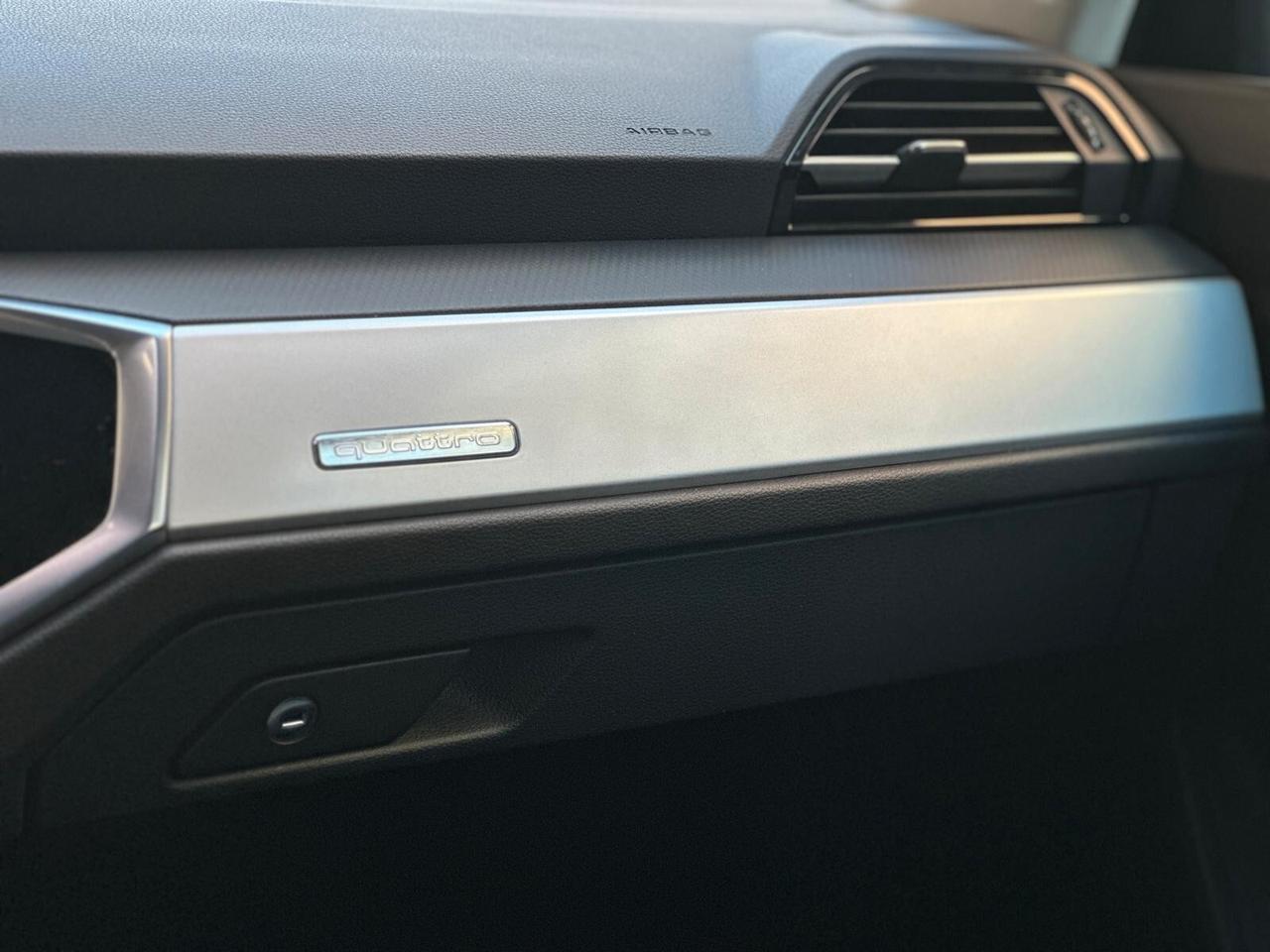 Audi Q3 TDI quattro S tronic Advanced