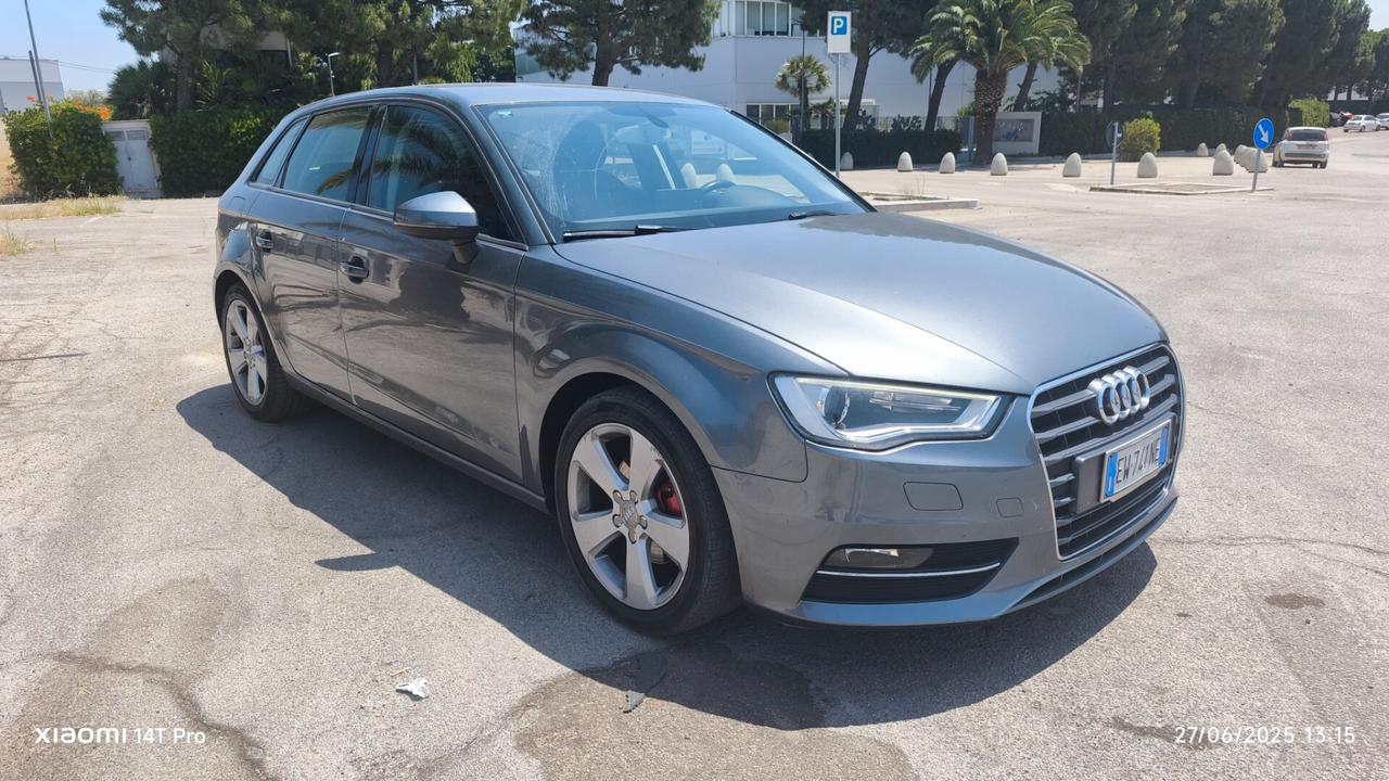 Audi A3 SPB 1.6 TDI 105CV S-TRONIC ATTRACTION 2014