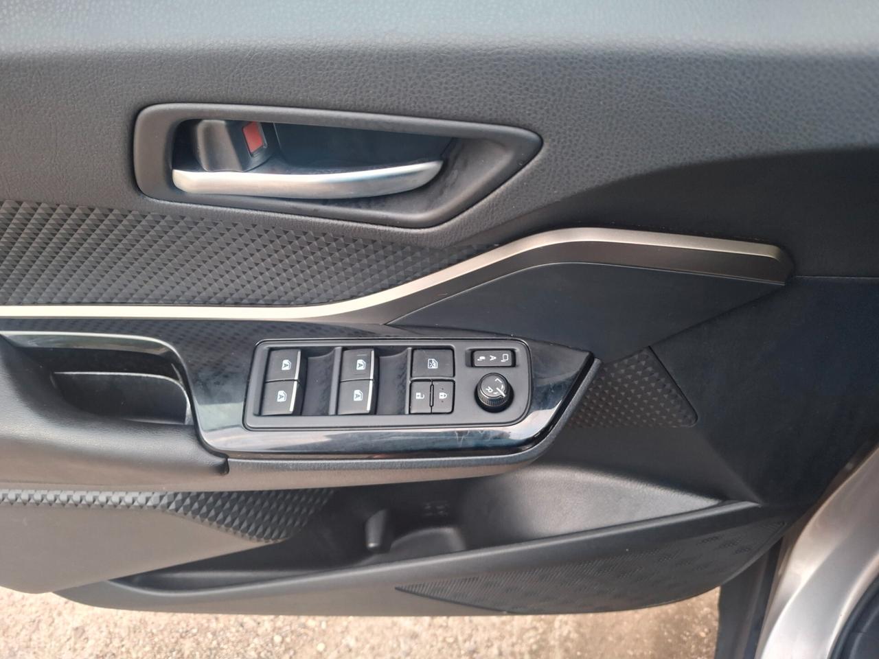 Toyota C-HR 1.8 Hybrid E-CVT Style