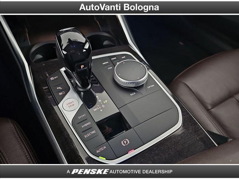 BMW Serie 3 330e Luxury