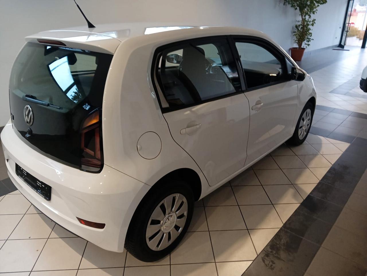 Volkswagen up! 1.0 5p. move