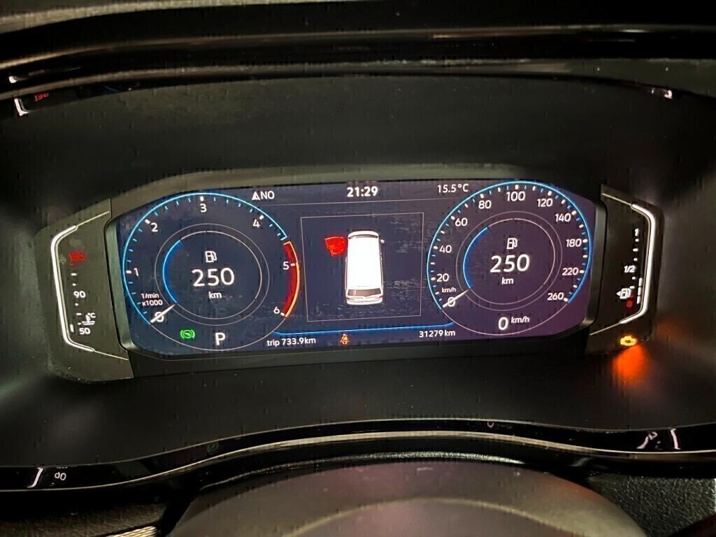 Volkswagen Multivan 2.0TDI T6.1 Highline 150cv dsg 7p Promo