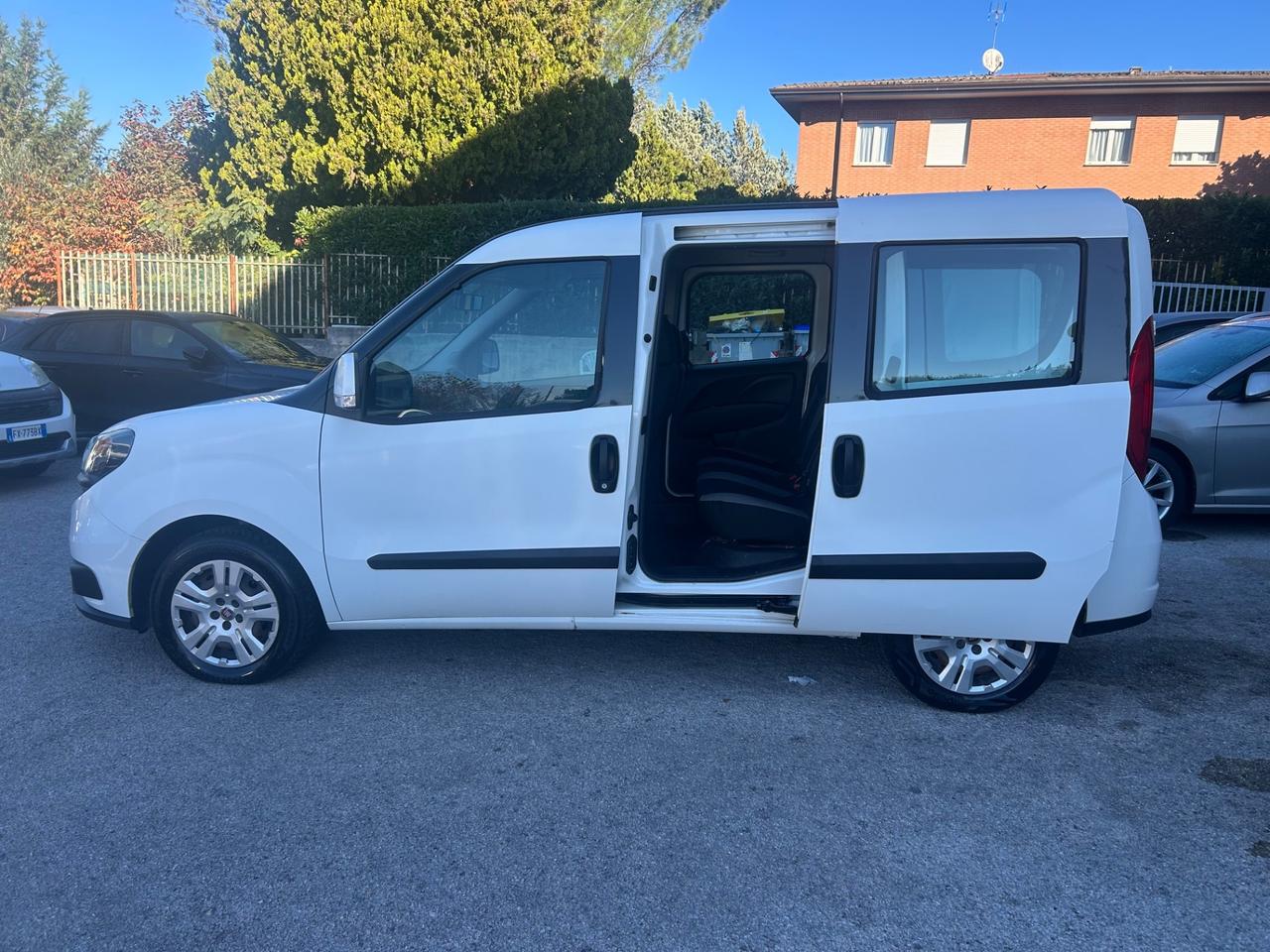 Fiat Doblo 1.6 MJT 105CV Maxi Autocarro