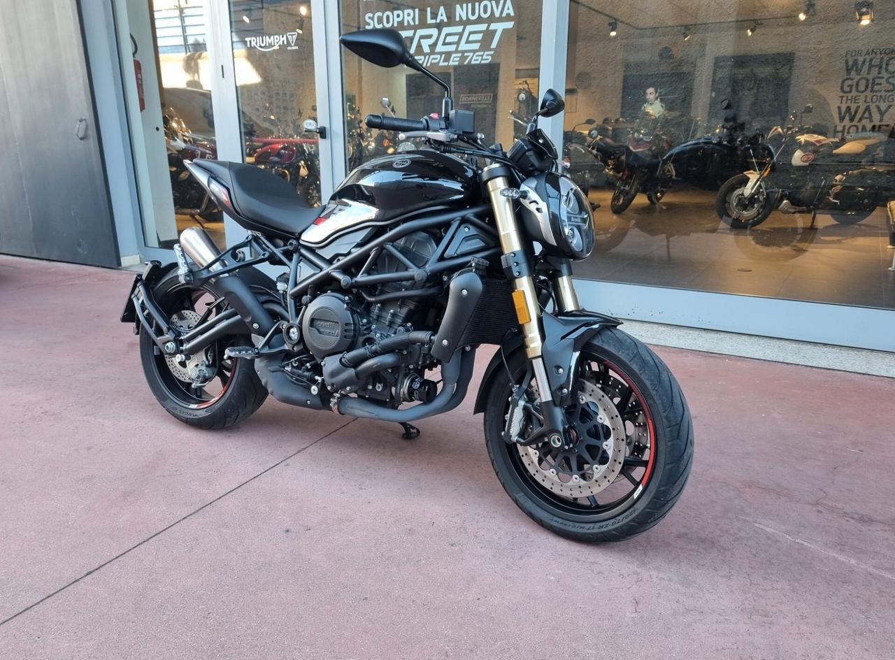 Benelli 752 S