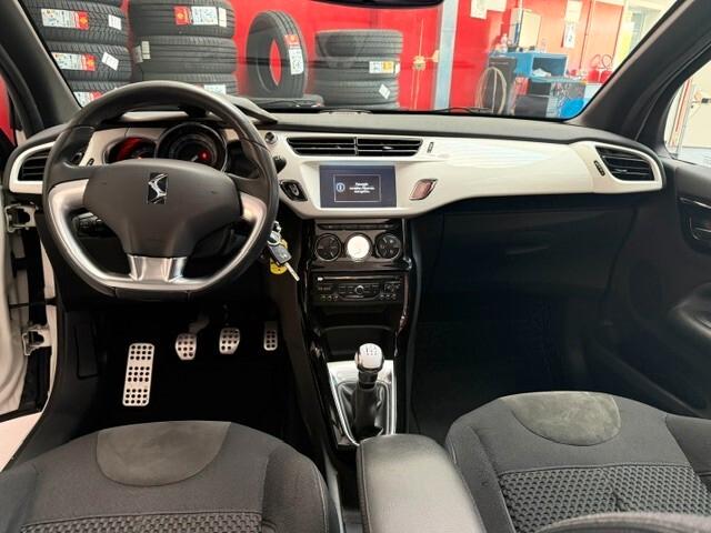Ds DS3 3 1.2 VTi 82 Chic Cabrio