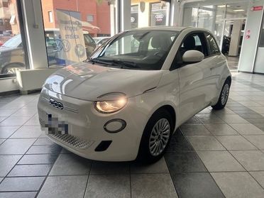 FIAT 500e Action Berlina