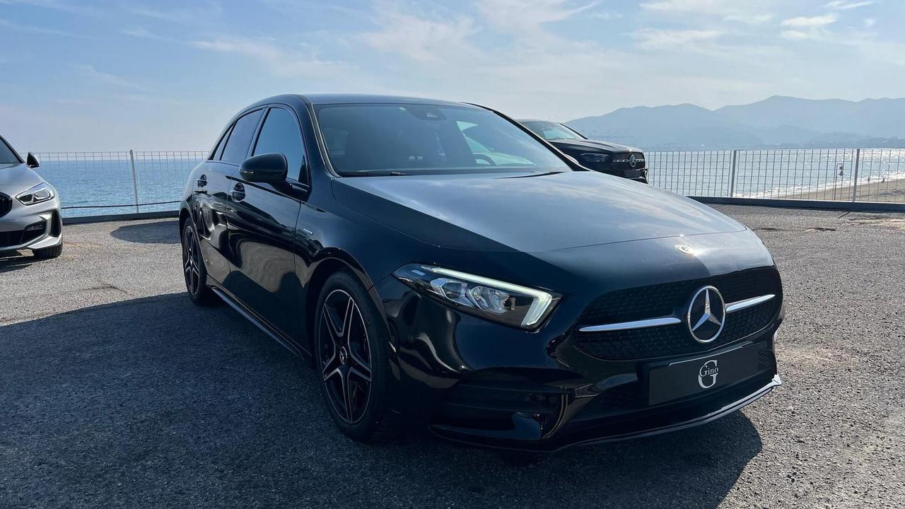 Mercedes-Benz A 180 d Premium Night edition auto