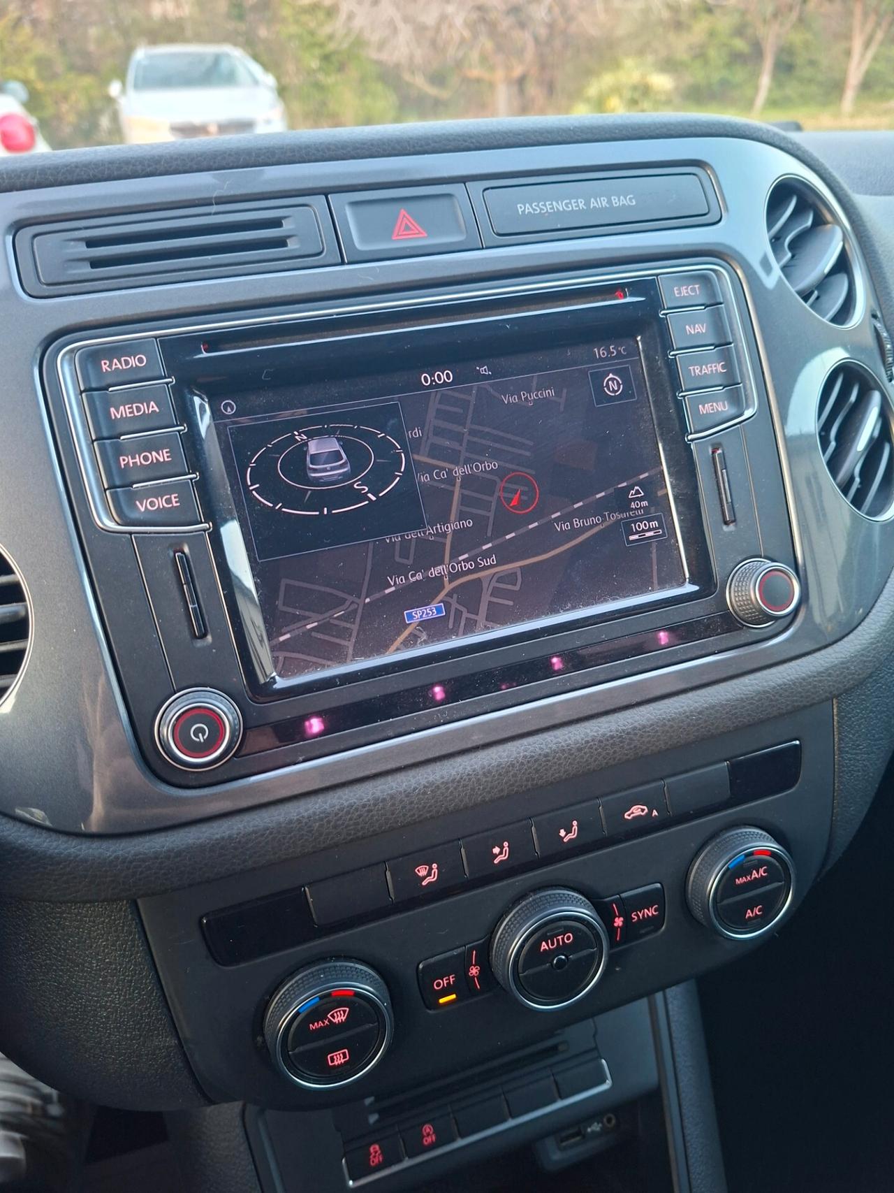 VOLKSWAGEN TIGUAN 2016 DIESEL EURO6B MODELLO CROSS