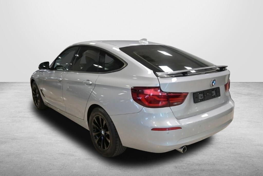 BMW 318D GRAN TURISMO 136CV STEPTRONIC BUSINESS ADVANTAGE ( FARI LED - PELLE - CRUISE - NAVI - PDC )