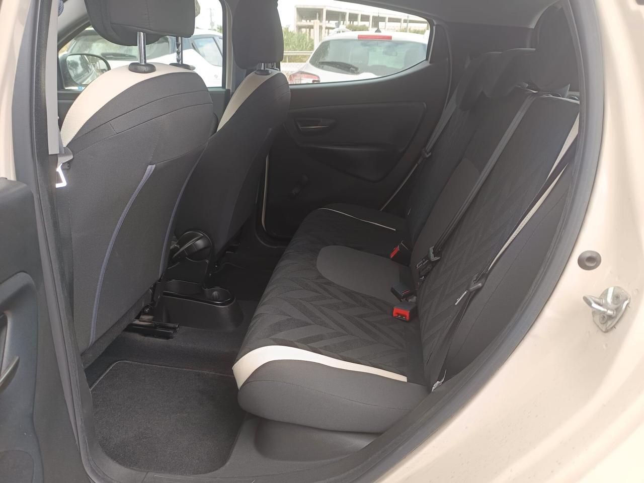 Lancia Ypsilon 2016 - 1.2 BENZINA LB AUTOMOBILI