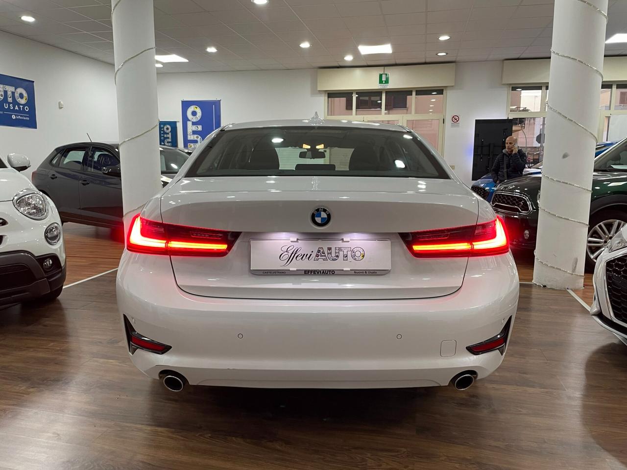 BMW 318D MHEV 48V ADVANTAGE - Luglio 2021