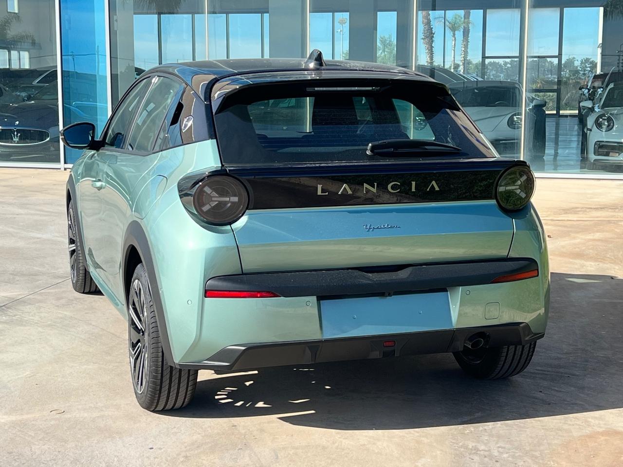 Lancia Ypsilon 1.2 e-dct 110CV OFFERTA T-STOCK PREZZO IMPERDIBILE