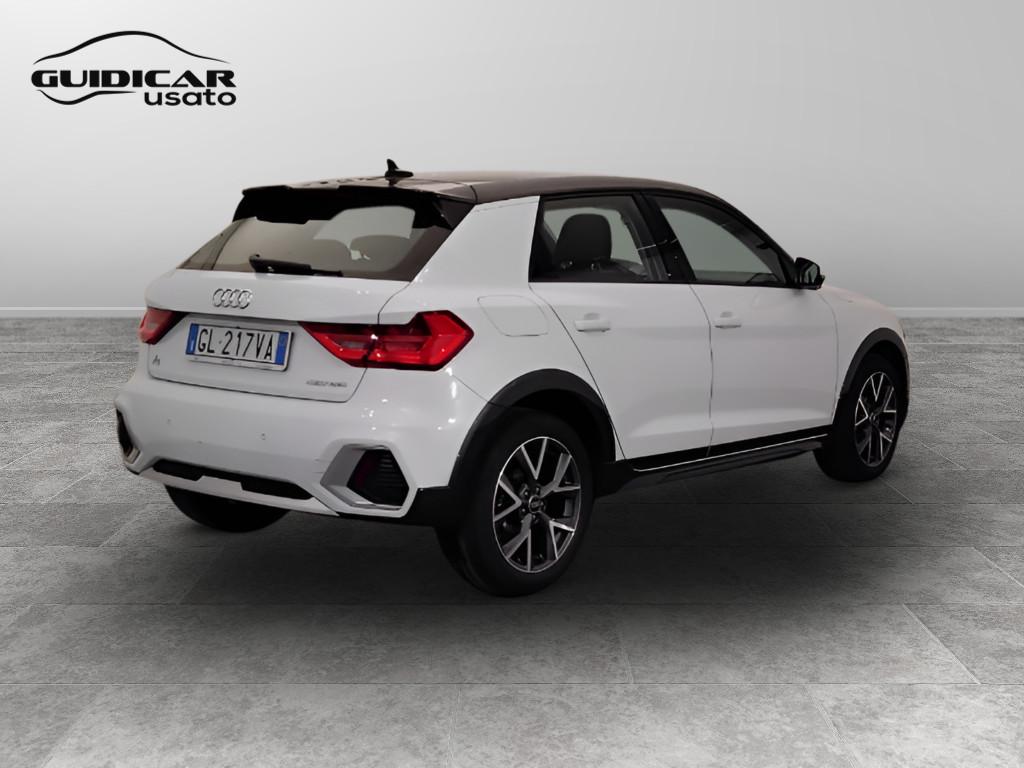 AUDI A1 II 2022 allstreet - A1 allstreet 30 1.0 tfsi Admired 110c