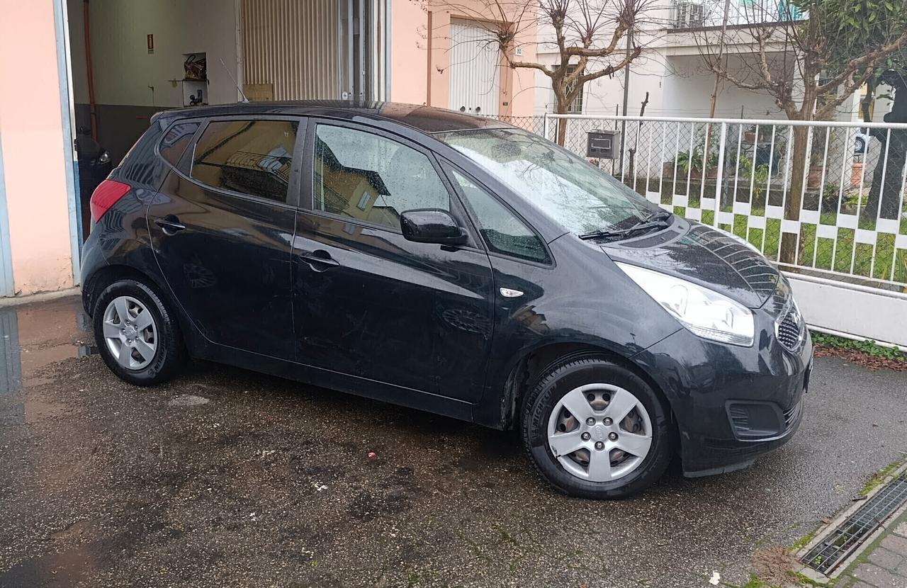 Kia Rio 1.4 CRDi WGT 5p. EX