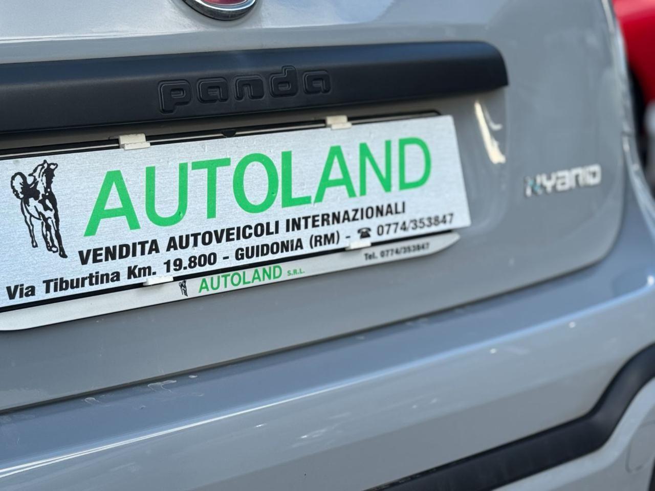 FIAT Panda Cross 1.0 FireFly S&S Hybrid UniPro UConnect 7 Pollici