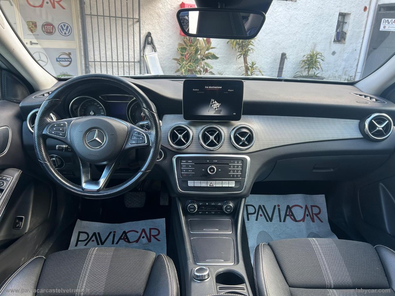 MERCEDES-BENZ GLA 220 d Automatic 4Matic Premium