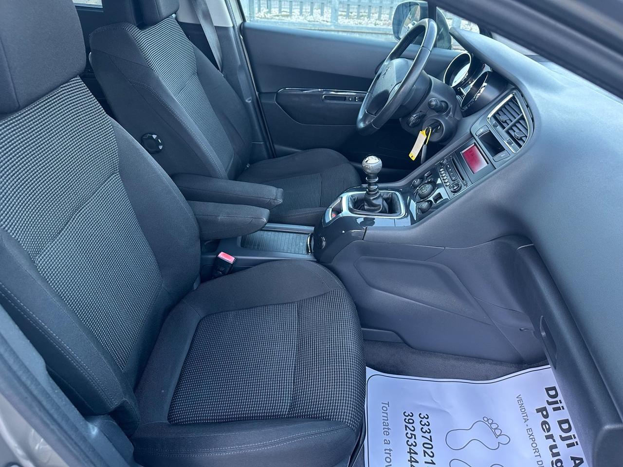 Peugeot 5008 1.6 HDi 112CV Business