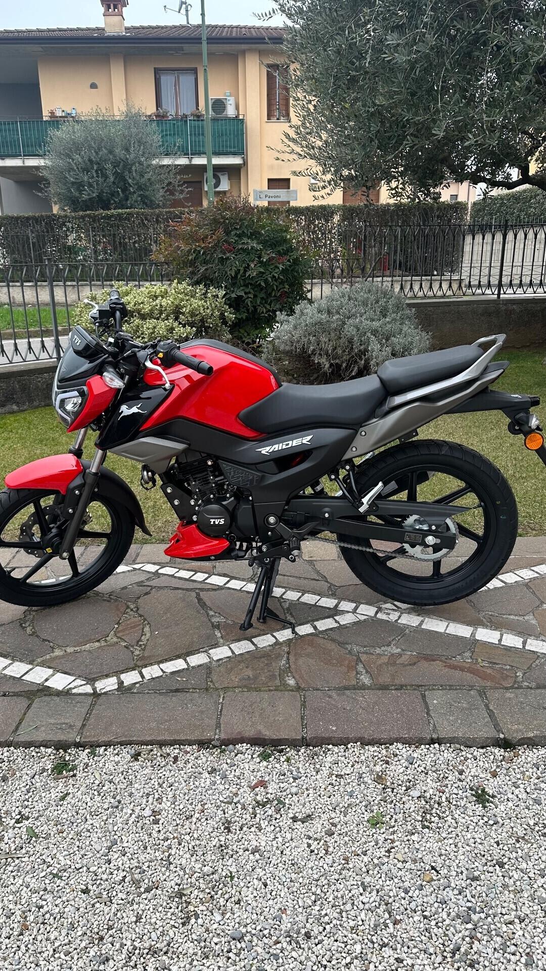 Tvs Raider 125 euro 5+ Pronta consegna
