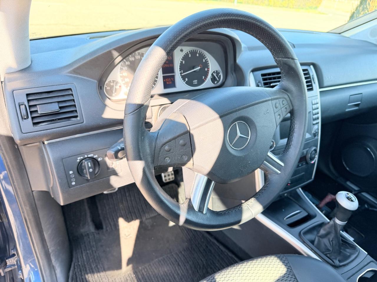 Mercedes-benz B 200 Turbo Sport