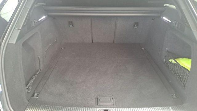 AUDI RS4 4 Avant Aut.