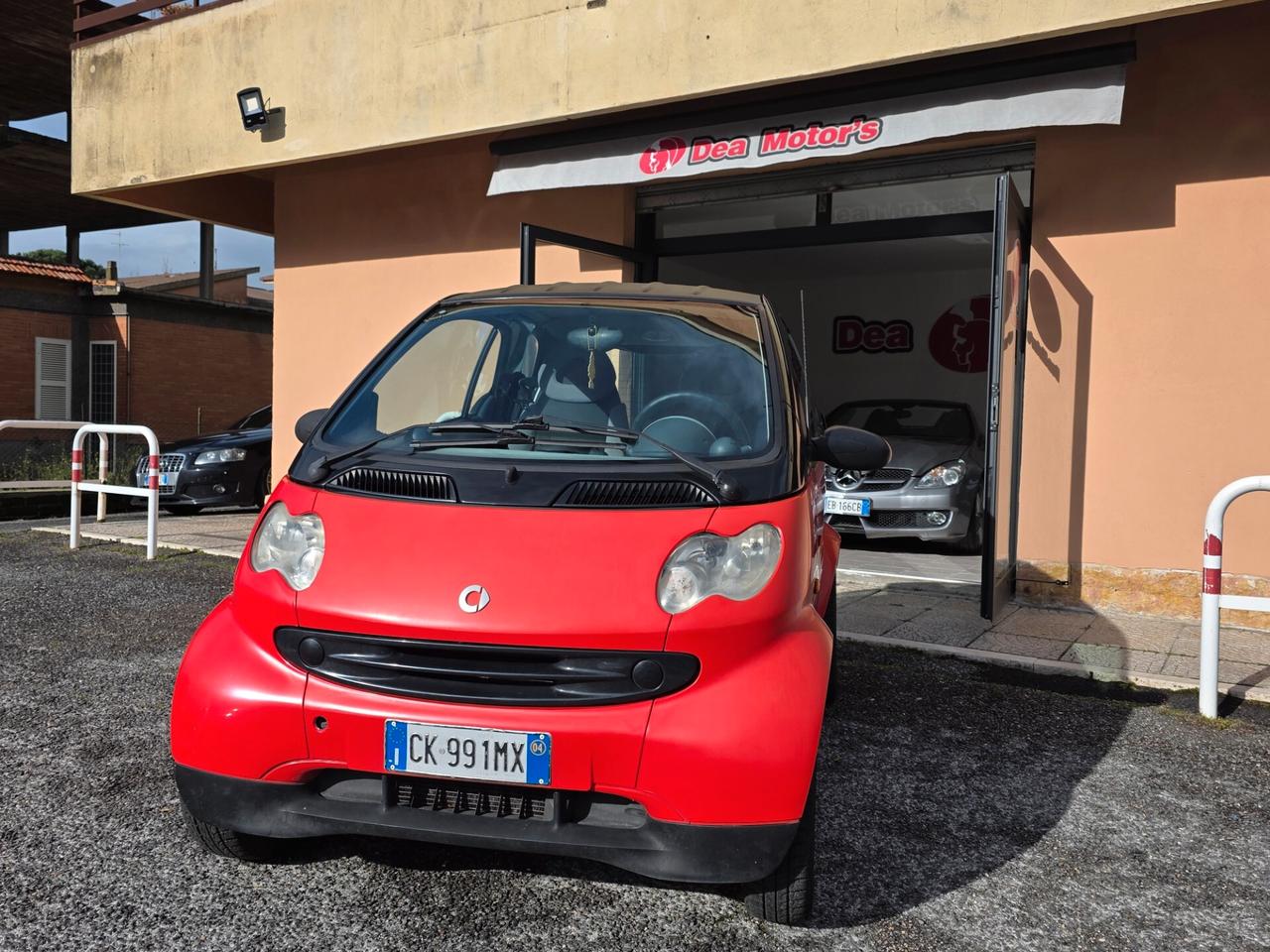 Smart ForTwo 700 coupé pure (45 kW)