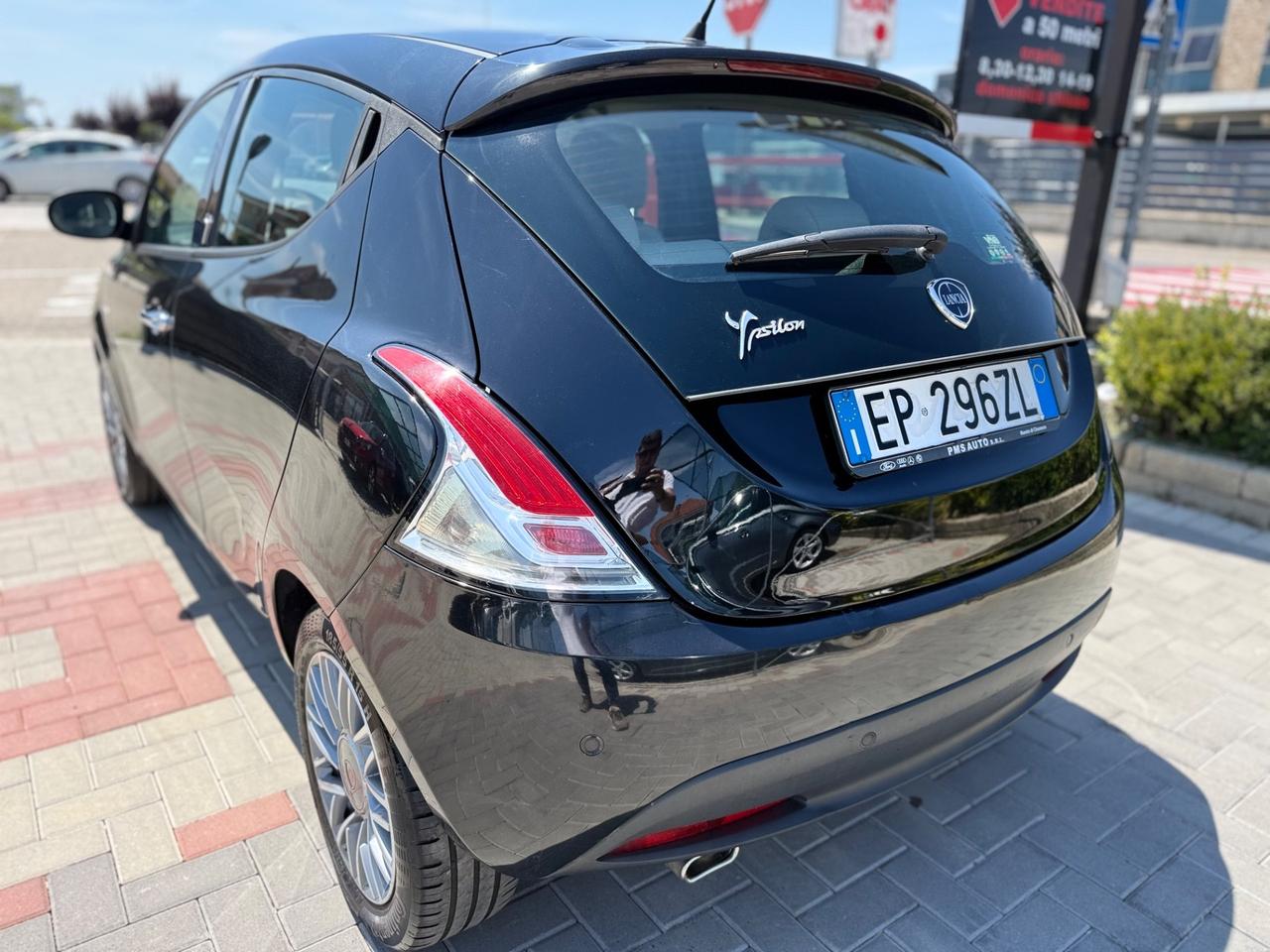 Lancia Ypsilon 0.9 BENZINA -GPL 85 CV Platinum
