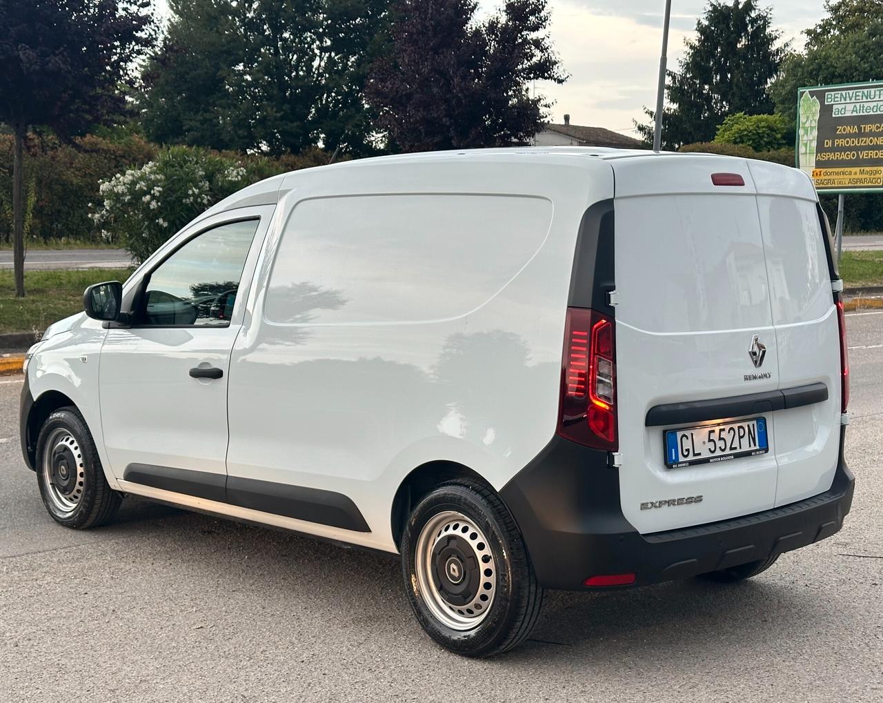 Renault Express 1.5 Blue dCi 95cv Van