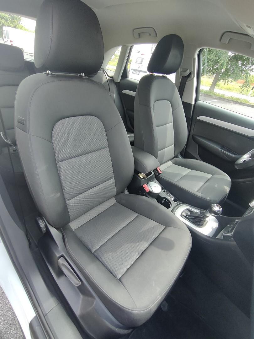 AUDI Q3 2.0 tdi Business 150cv s-tronic