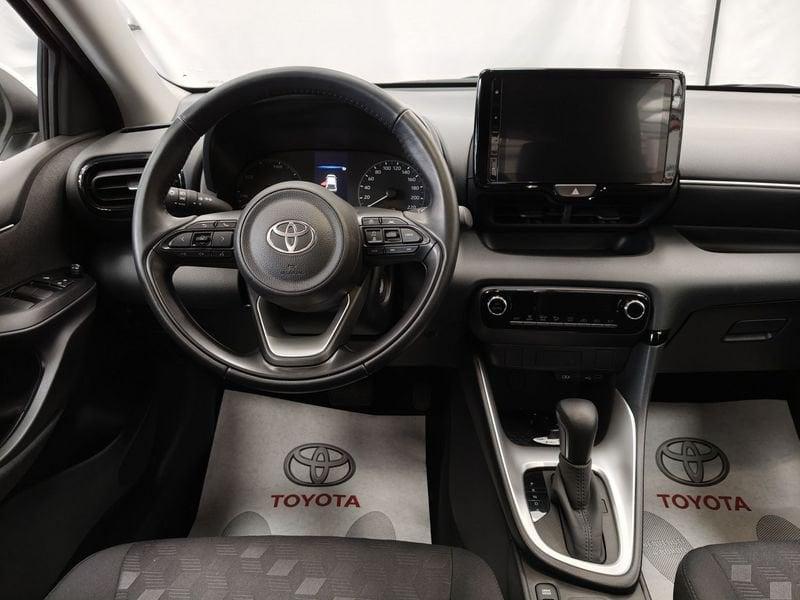 Toyota Yaris Hybrid Active MY24