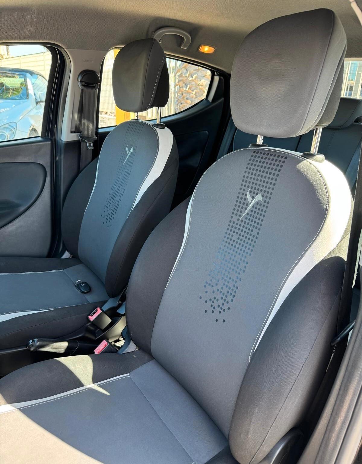 Lancia Ypsilon 1.2 69 CV 5 porte GPL Ecochic Elefantino