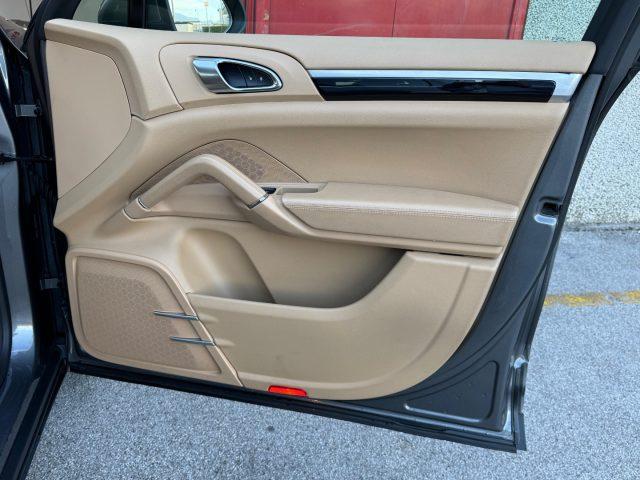 PORSCHE Cayenne 3.0 Diesel