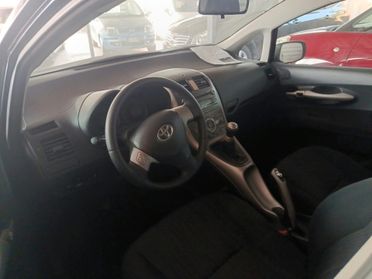 Toyota Auris 1.4 D-4D 3 porte