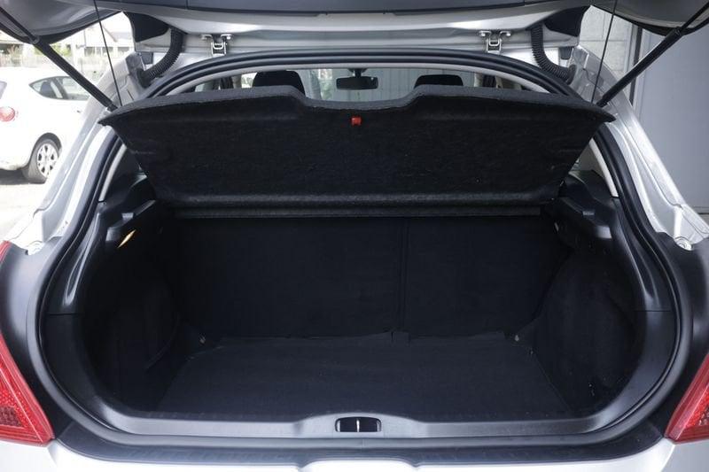 Peugeot 308 Peugeot 308 1.6 8V HDi 93CV 5p. Active 68KW ANNO 2012