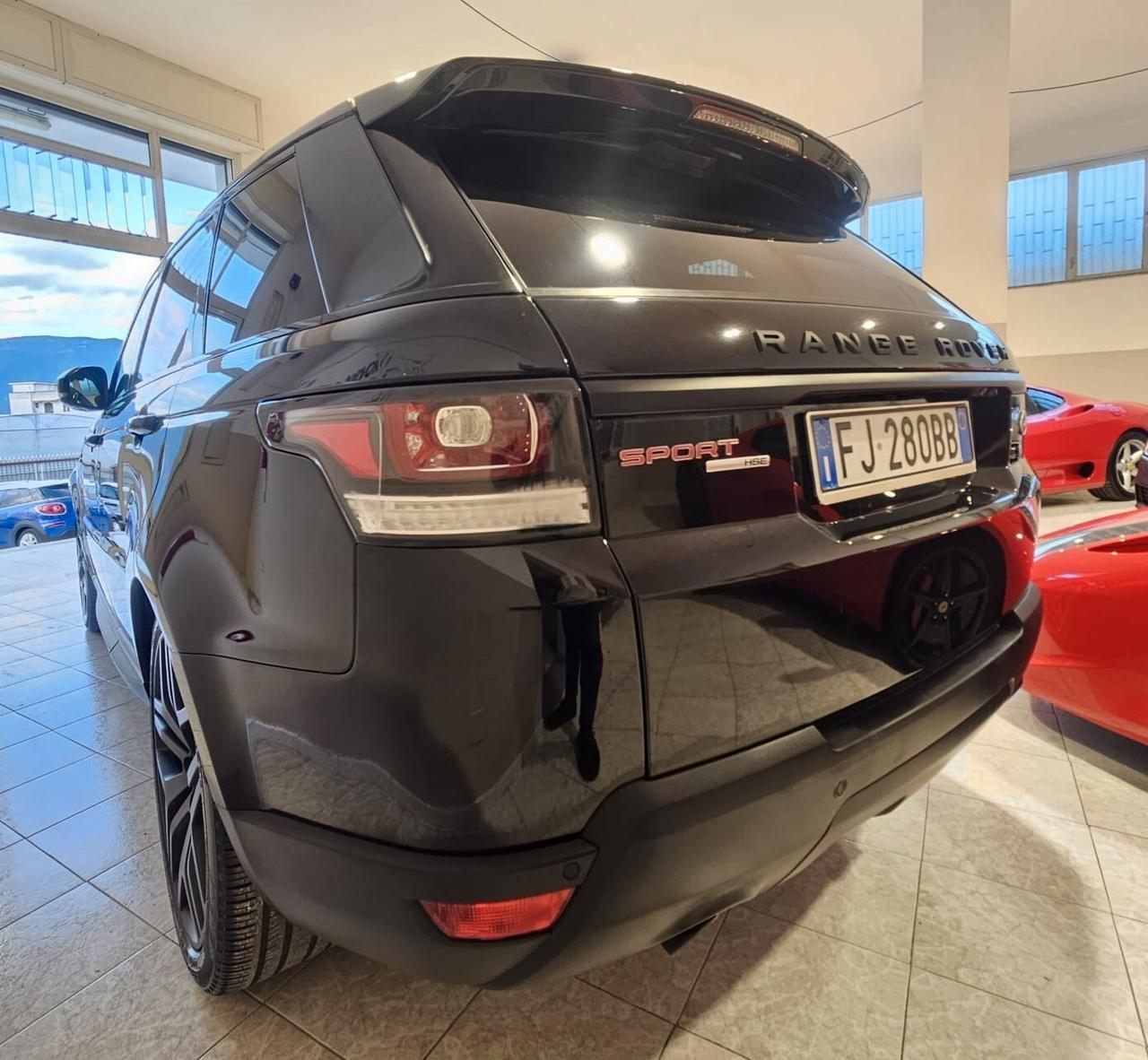 Range Rover Sport 3.0 TDV6 Black Edition Tetto apribile