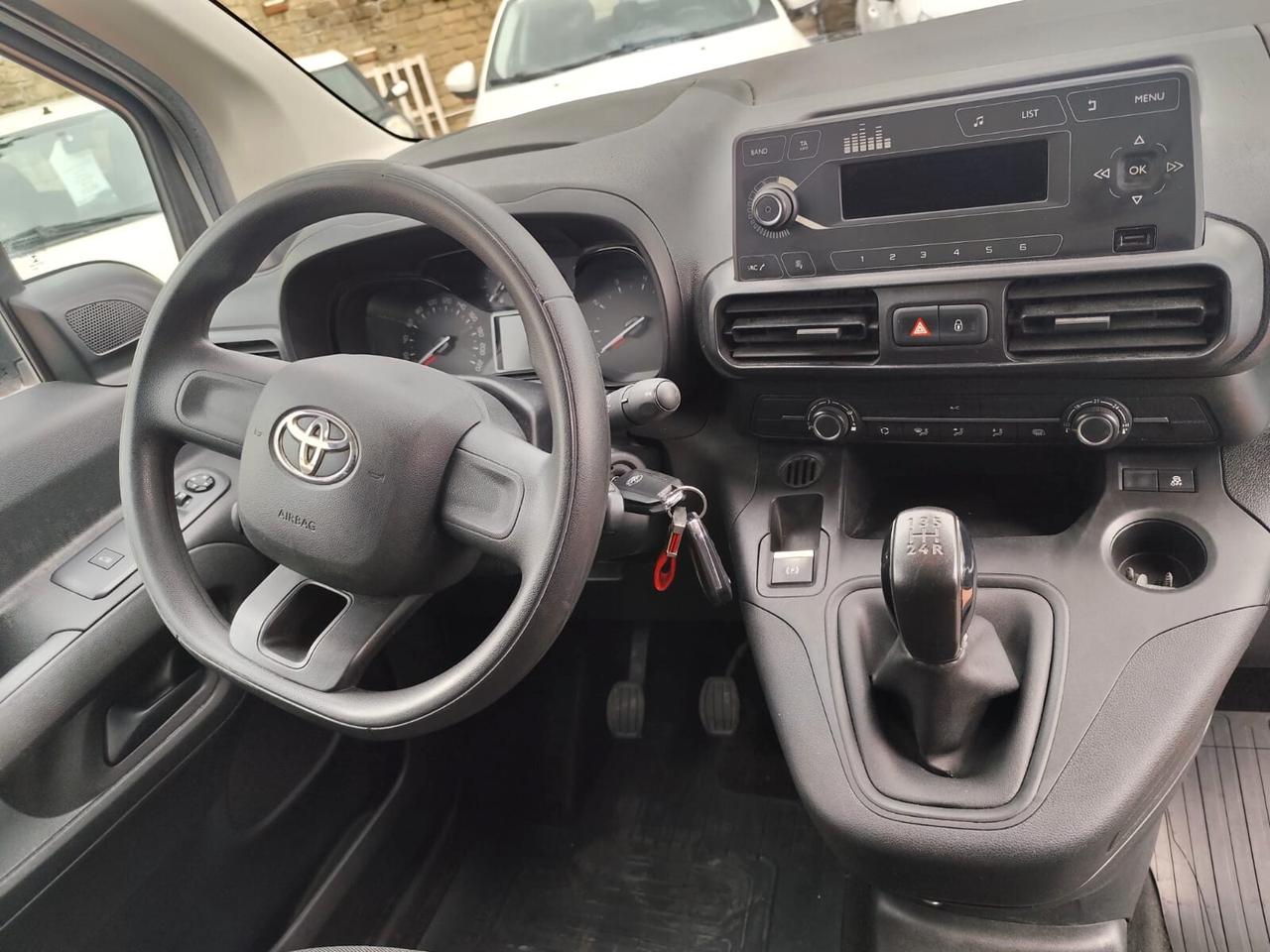 Toyota ProAce 1.5 dCI 4p