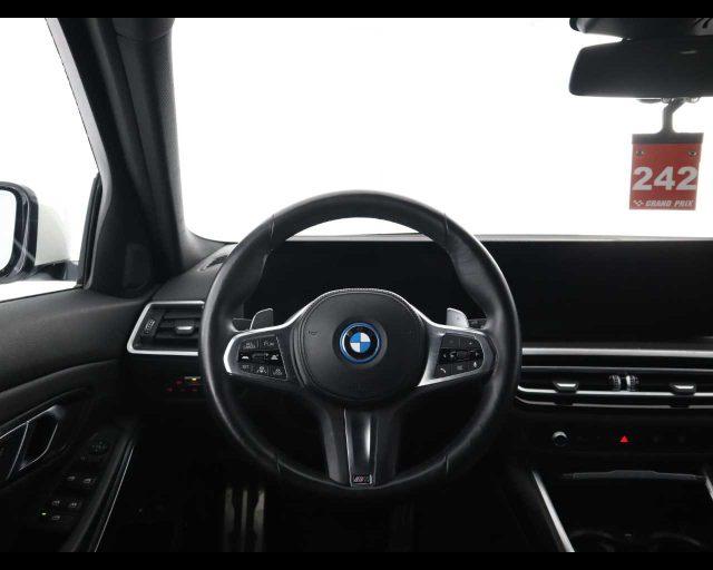 BMW 320 e Touring Msport