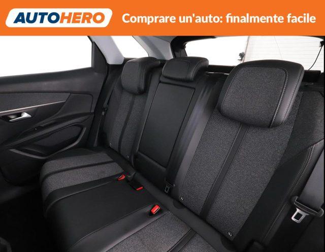 PEUGEOT 3008 BlueHDi 130 S&S Allure