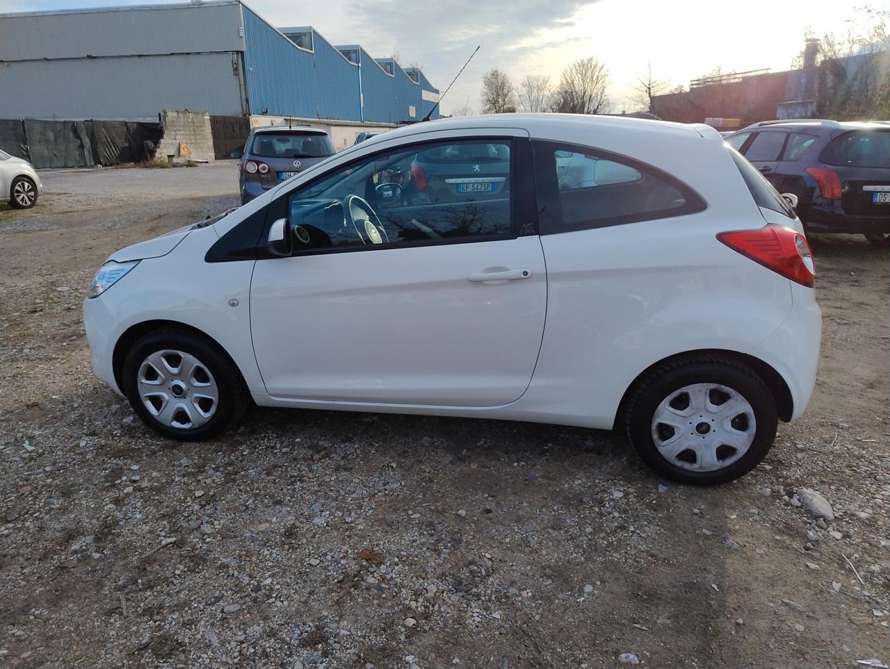 Ford Ka Ka 1.2 8V 69CV Titanium