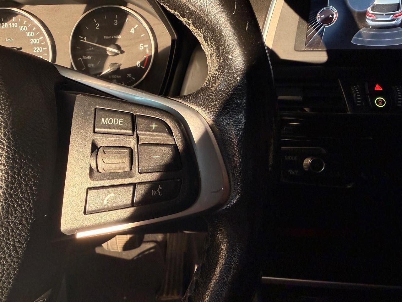 Bmw 2er Active Tourer 218d Luxury