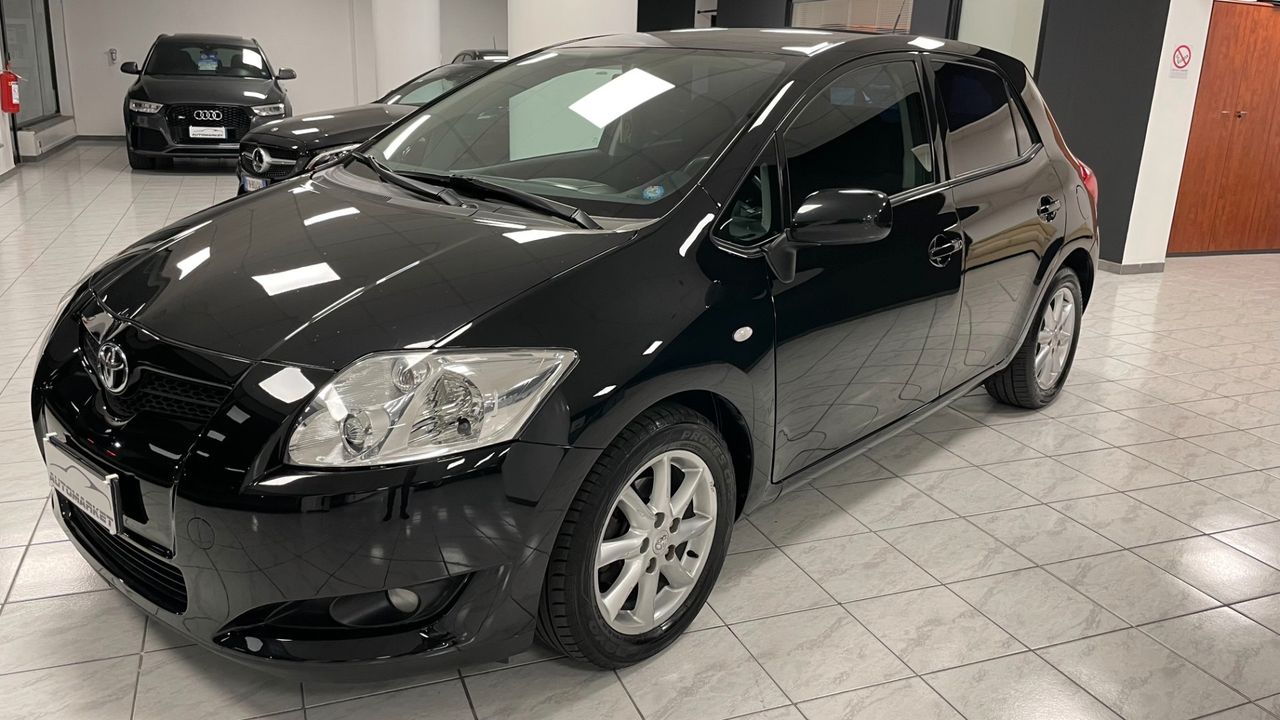 Toyota Auris 1.4 D-4D 5 porte Sol - NEOPATENTATI