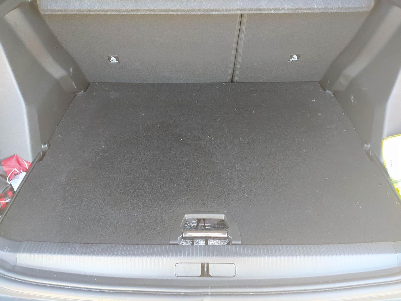 Peugeot 2008 GT e-2008 156 #8105