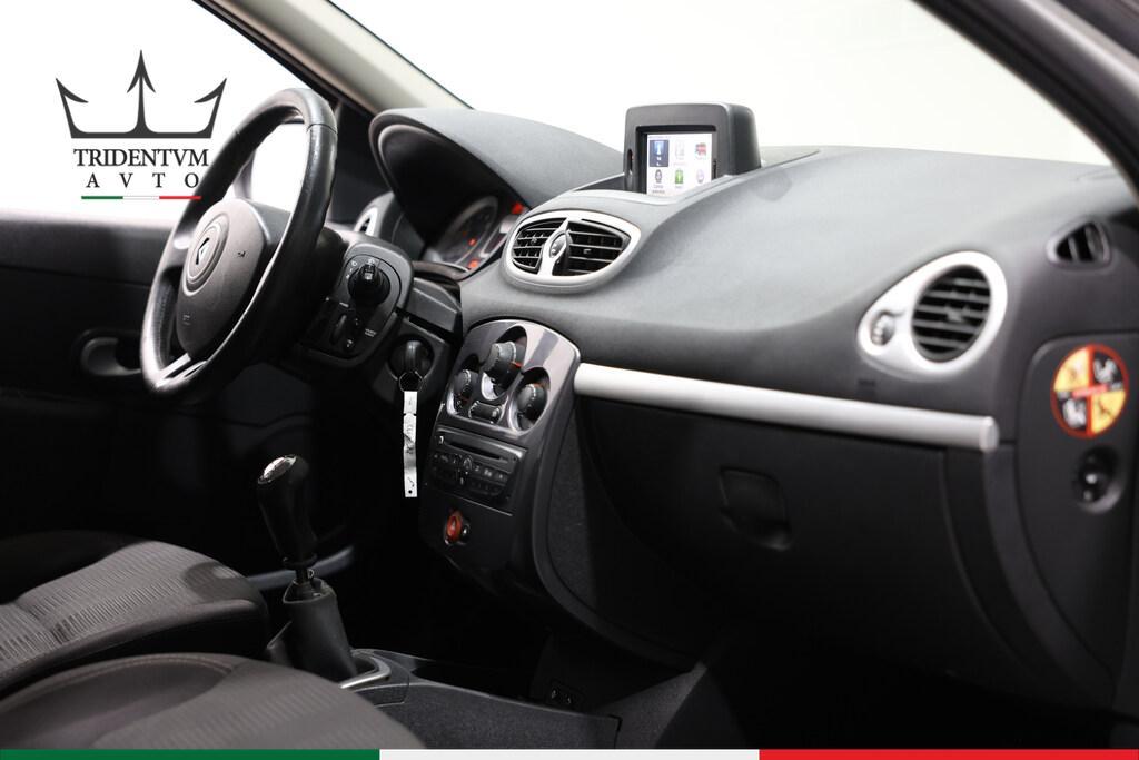 Renault Clio 1.2 16v Dynamique 5p