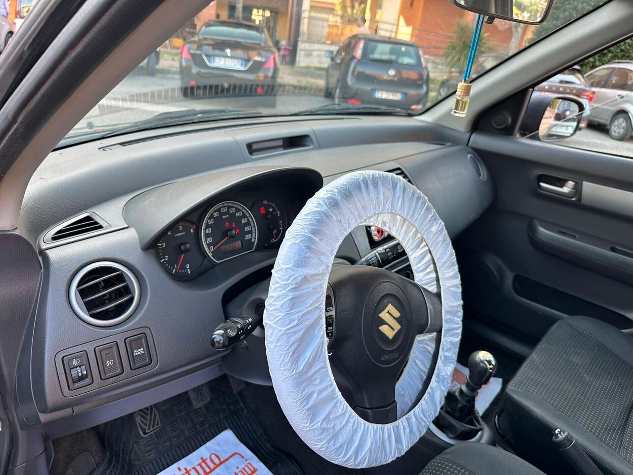 Suzuki Swift 1.3 DDiS 5p. 12 MESI DI GARANZIA