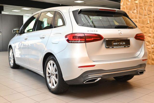 MERCEDES-BENZ B 180 NUOVA d AUTOMATICA SPORT PLUS NAVI CAM 17"LED TEL!